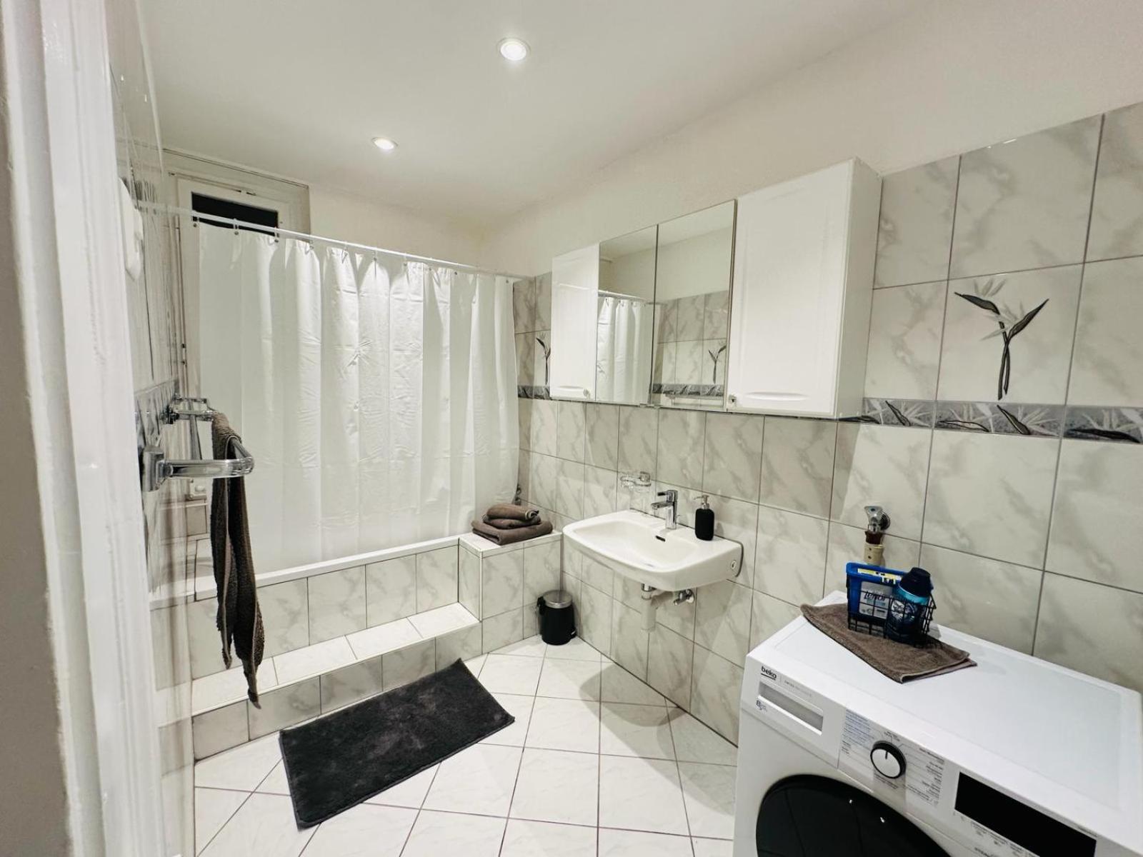 Exclusive Apartment For Families And Business 유스터 외부 사진